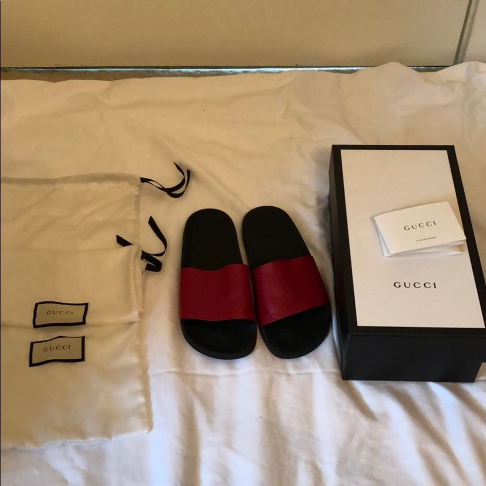 Red Gucci slides